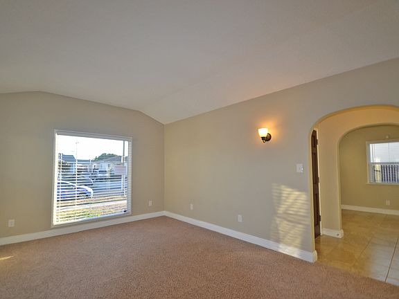 3rd image of 753 W 103rd St