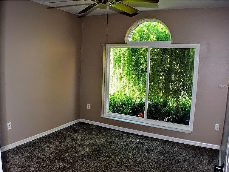 Guest bedroom1 can also be an office