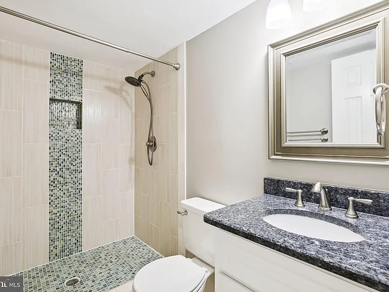 10150 Village Knolls Ct — Photo 18