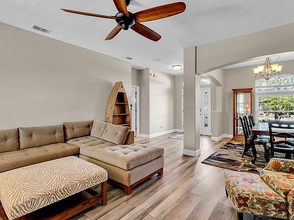 3rd image of 171 Grouper Cir SE