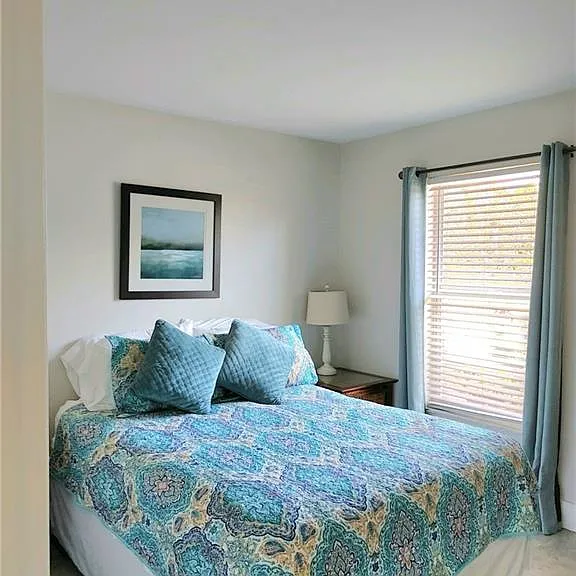2840 Shoreview Dr #7 — Photo 5