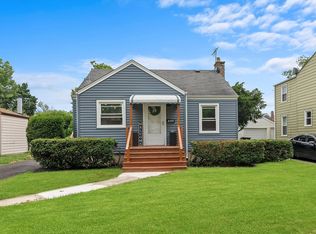 2337 S 13th Ave, Broadview, IL 60155