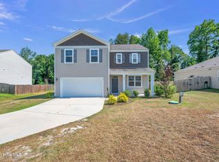 706 Lenox Dr, Holly Ridge, NC 28445