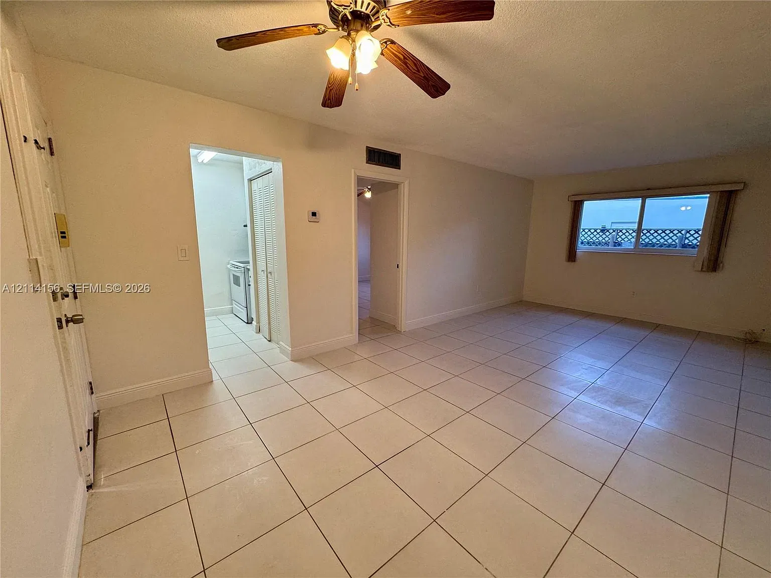 4080 SW 2nd Ter — Photo 3