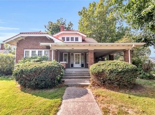 409 E Main St, Richmond, MO 64085