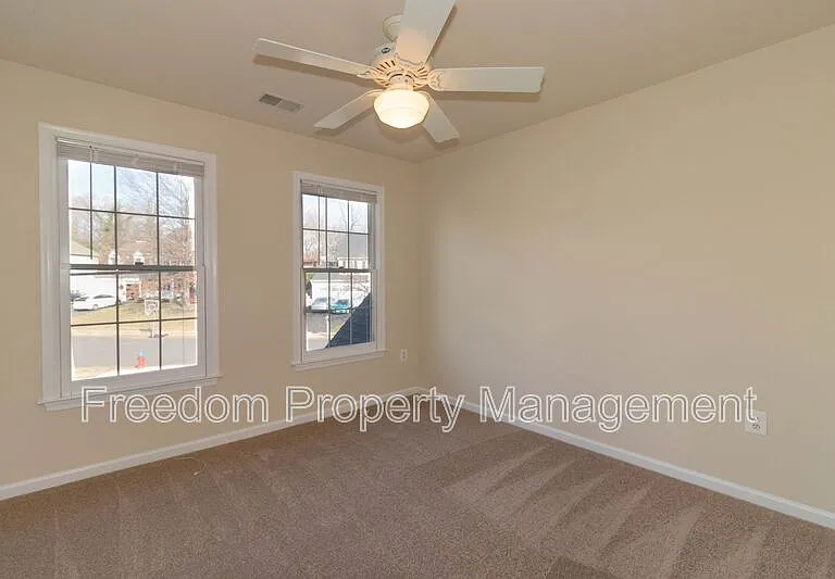 80 Brookshire Dr — Photo 44