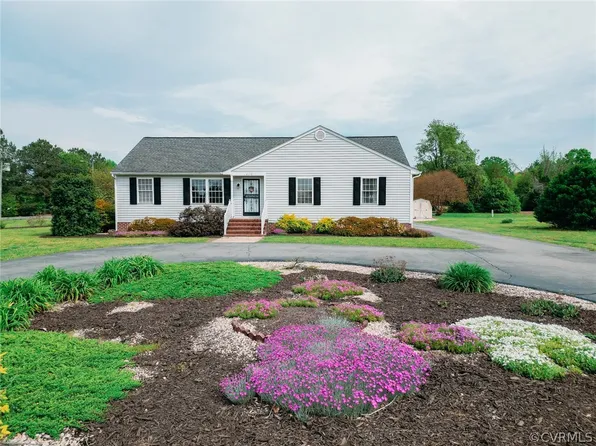 8110 River Rd, South Chesterfield, VA 23803