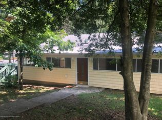 18 Bay St, Highlands, NJ 07732