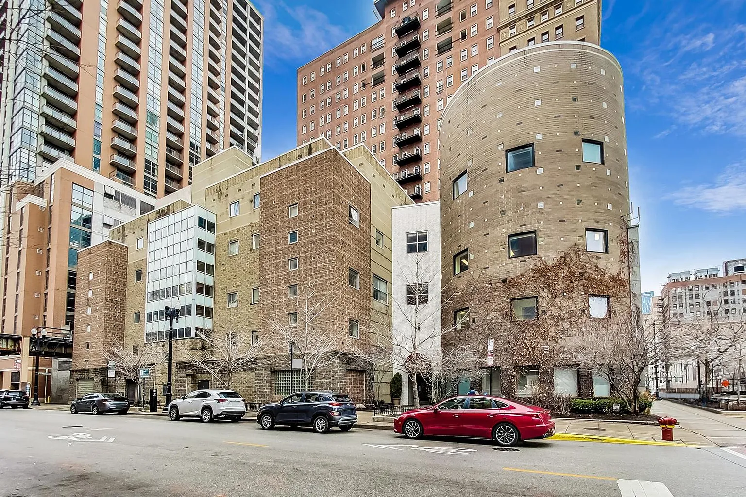 40 E 9th St APT 1601 photo 1