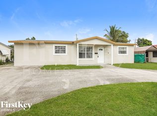 6331 Southgate Blvd, Pompano Beach, FL 33068