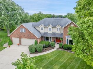 1448 Swansea Ct, Naperville, IL 60565