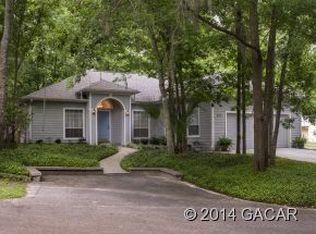 602 NW 39th Dr, Gainesville, FL 32607