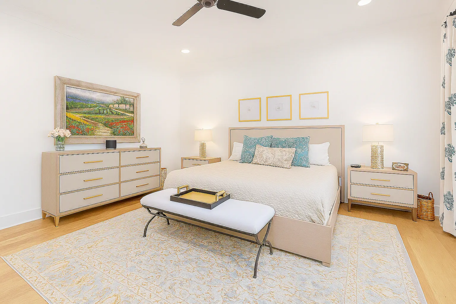 4 bed, 2722 sqft, $8,000 — Photo 4