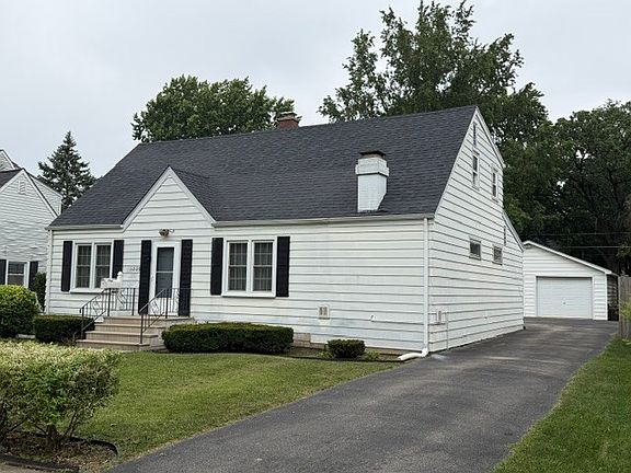 4th image of 1209 Richmond St