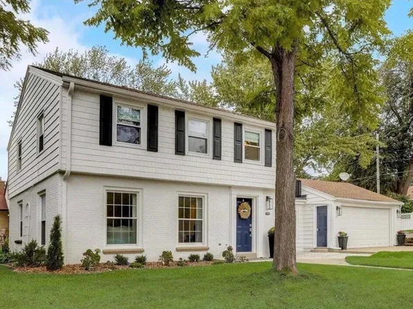 9530 West Auer AVENUE, Milwaukee, WI 53222