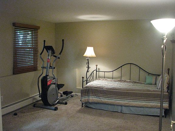 one of 4 bedrooms