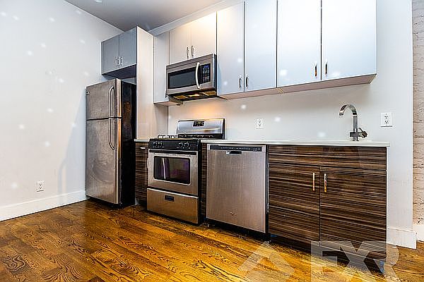 1st image of 128 Rogers Ave #2