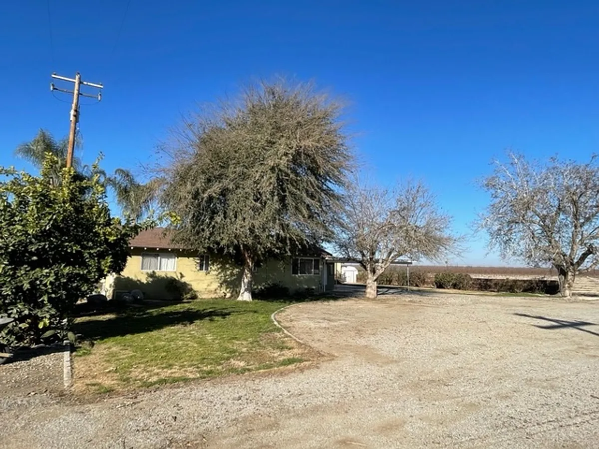 Building Photo - 29551 Merced Ave