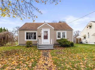 7 Maltby St, Rochester, NY 14606