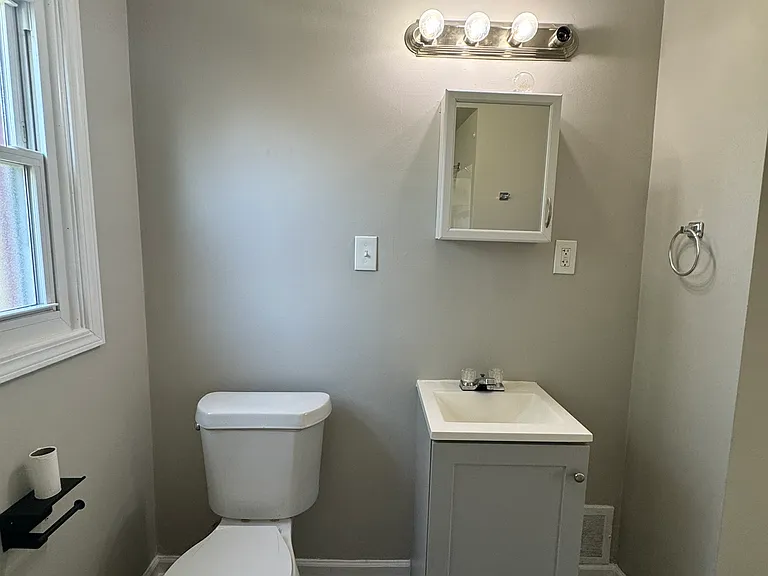 648 Cleveland Ave — Photo 9