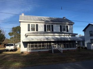 4381 Cox St, Windsor, VA 23487