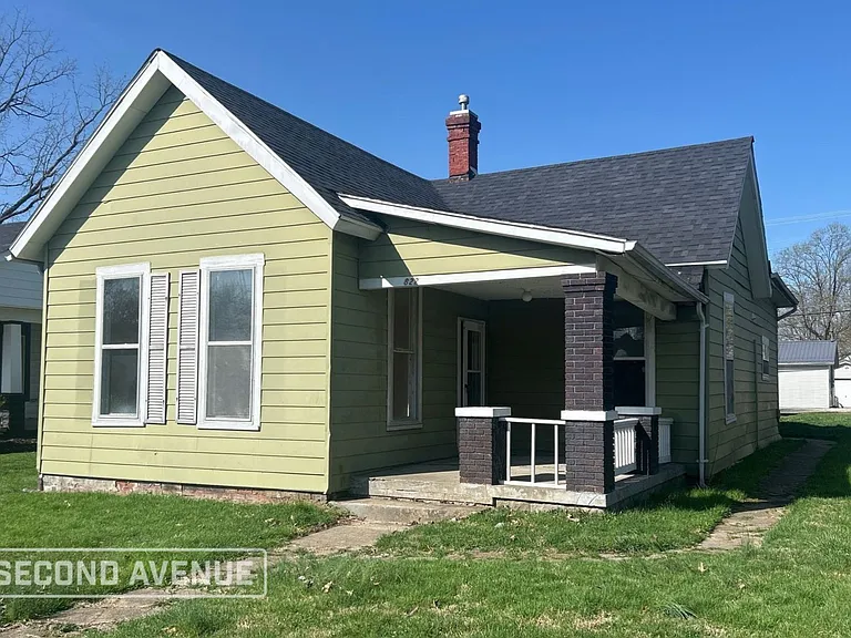 822 S Walnut St — Photo 1