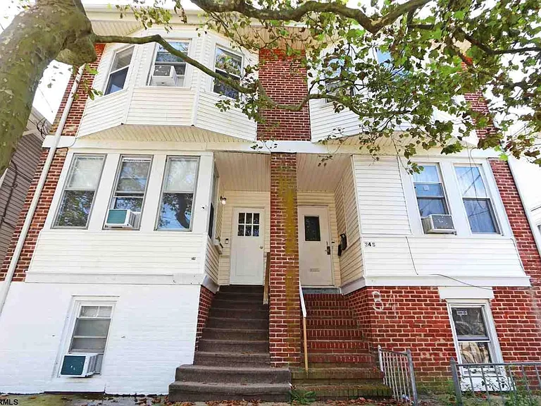 36 S Dover Ave #B — Photo 1
