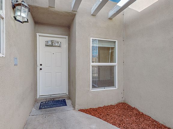 3rd image of 4119 Alcazar St NE