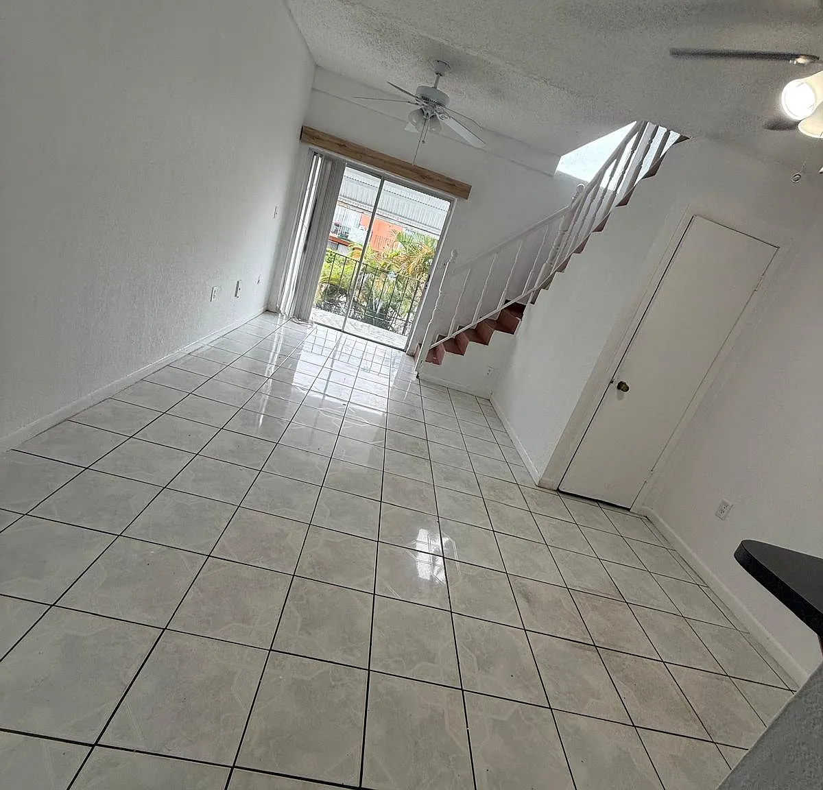 1305 W 46th St — Photo 2