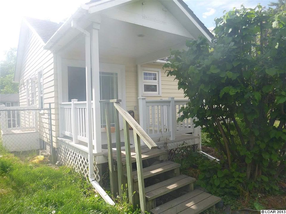 2nd image of 3415 6th St