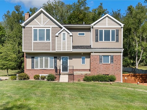 2nd image of 2467 Trotter Dr
