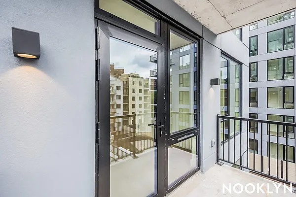 Rented by Nooklyn NYC LLC | media 13