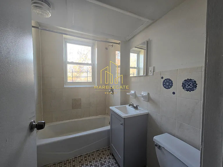 330 Mount Prospect Ave #51A — Photo 4