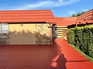 4111 W 19th Ave, Hialeah, FL 33012