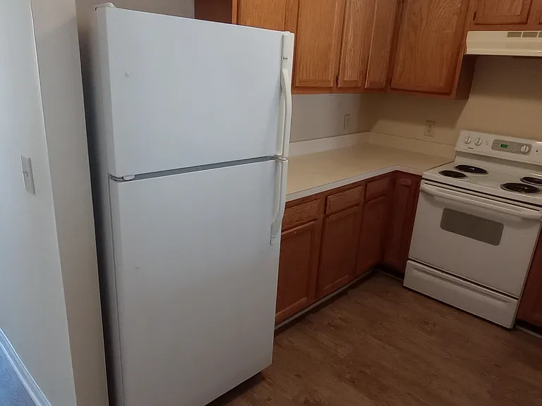 322 Dennison Ct — Photo 6