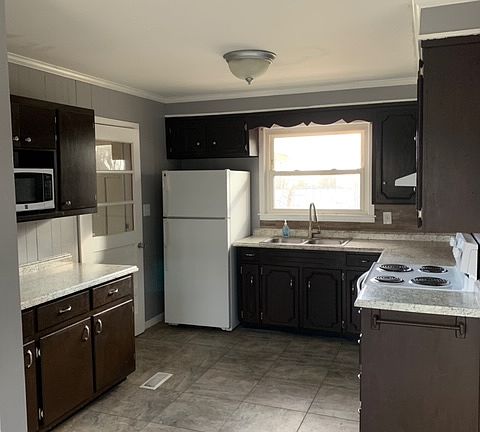 4th image of 516 Wren Dr