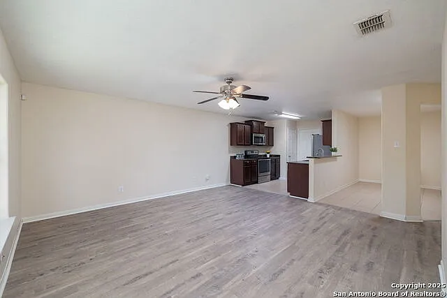 6507 Luckey Sq — Photo 9