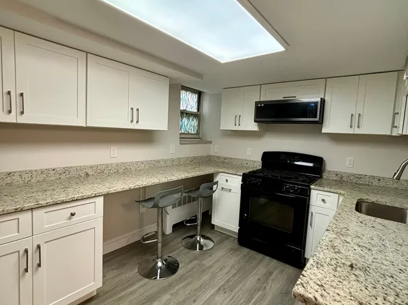 31A Dwight St, Brookline, MA