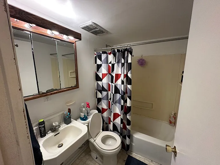 1202 Chandler St. — Photo 11