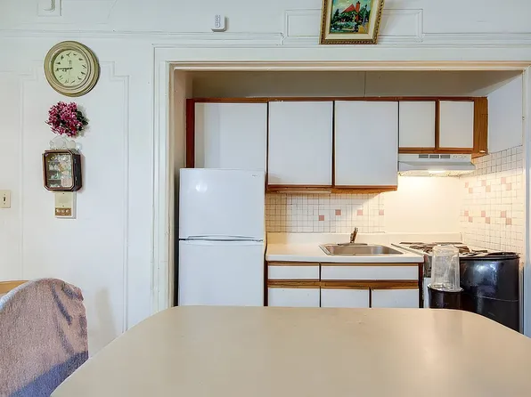 4141 41st St APT 1G, Long Island City, NY 11104