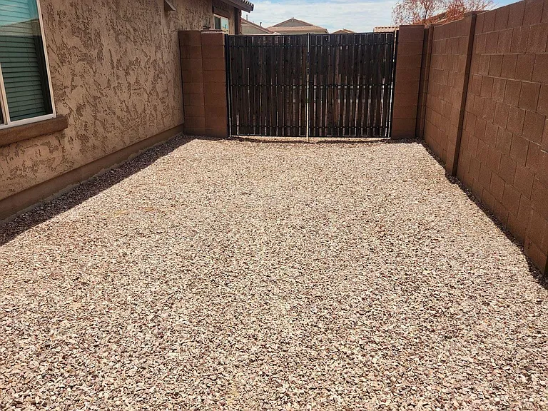 18418 W Getty Dr — Photo 9