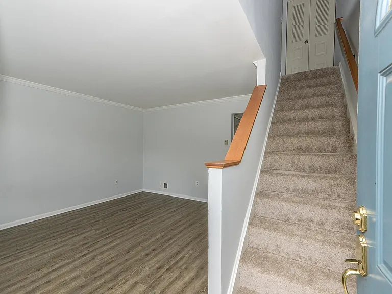 2208 Huston Pl — Photo 6
