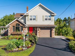 17 Oakley Ave, Halifax, NS B3M3G6