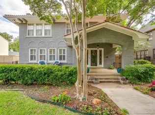 2017 Windsor Pl, Fort Worth, TX 76110