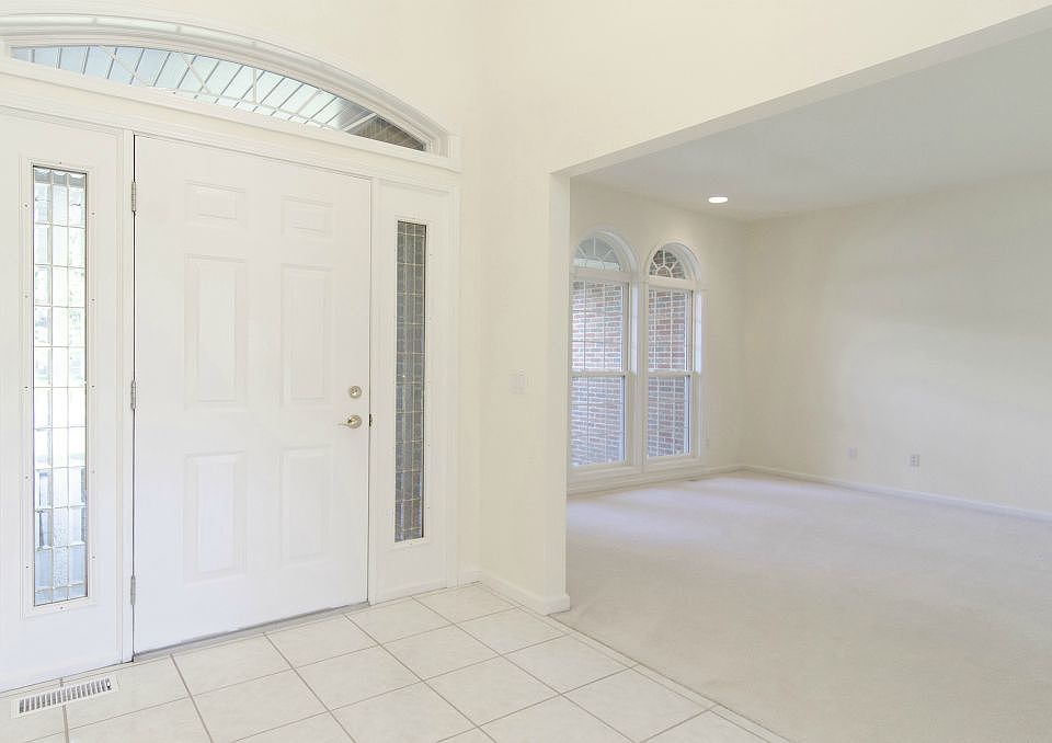 3105 Cherry Hills Dr Champaign, IL, 61822 Apartments for Rent Zillow