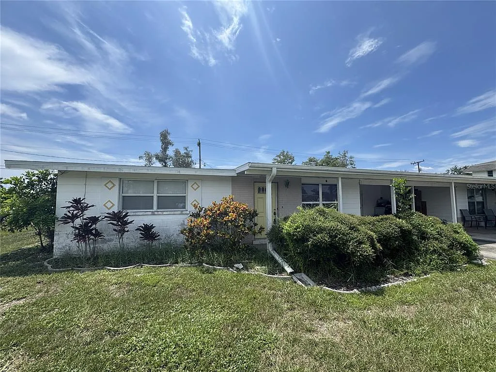 2 bed, 1.0 bath, 750 sqft, $1,400 — Photo 2
