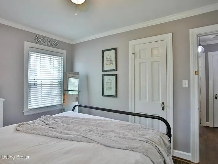 4215 Churchill Rd — Photo 11