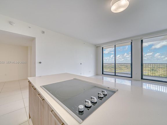 4th image of 5252 NW 85th Ave #Penthouse 2004