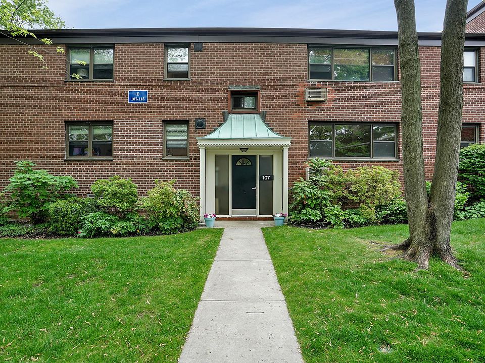 107 Beacon Hill Drive