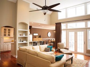 1702 S Springhouse Dr, Bloomington, IN 47401